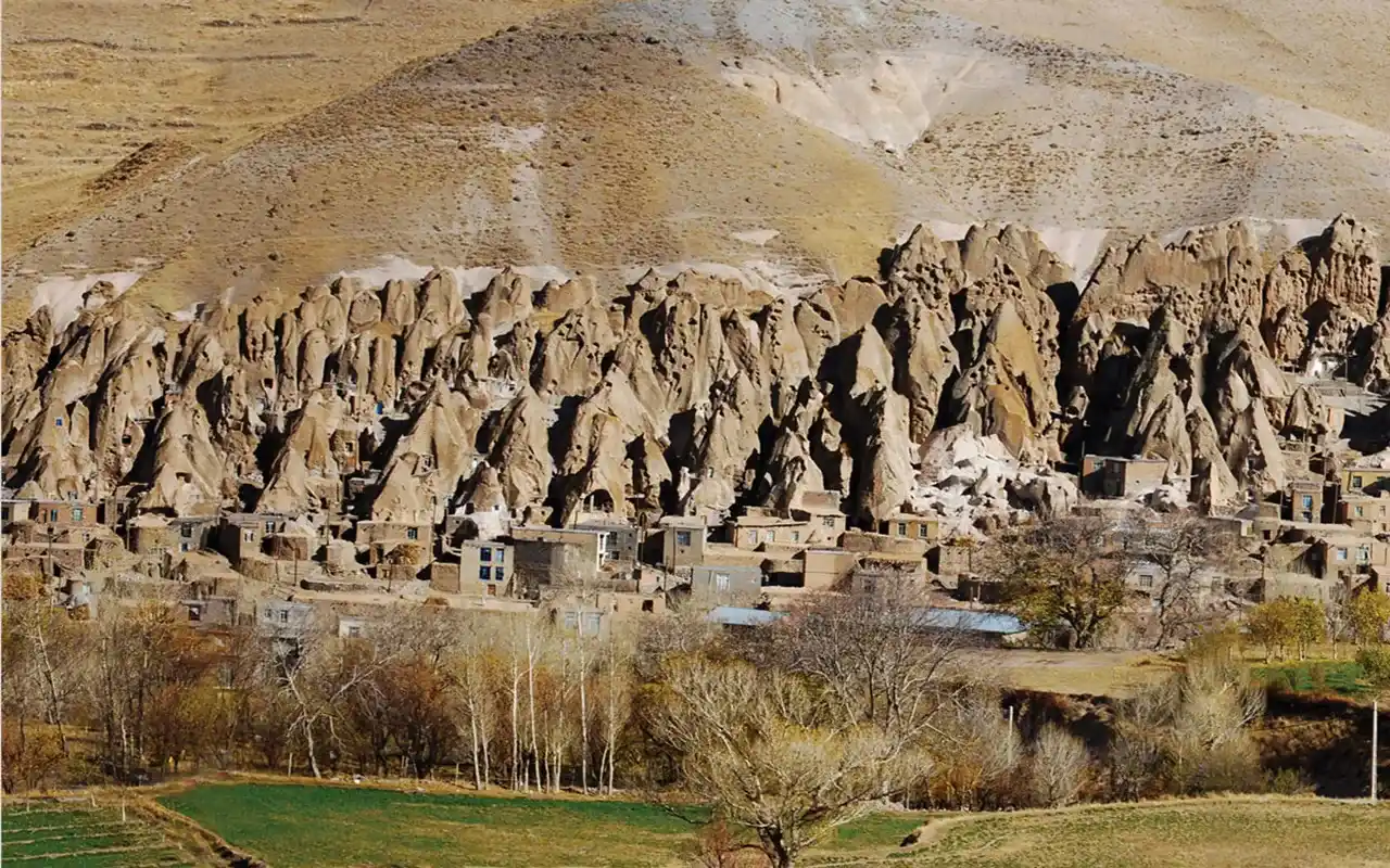 جاذبه های گردشگری روستای کندوان تبریز