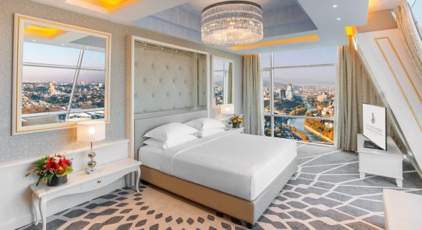 هتل بیلتمور تفلیس (Biltmore Hotel Tbilisi)