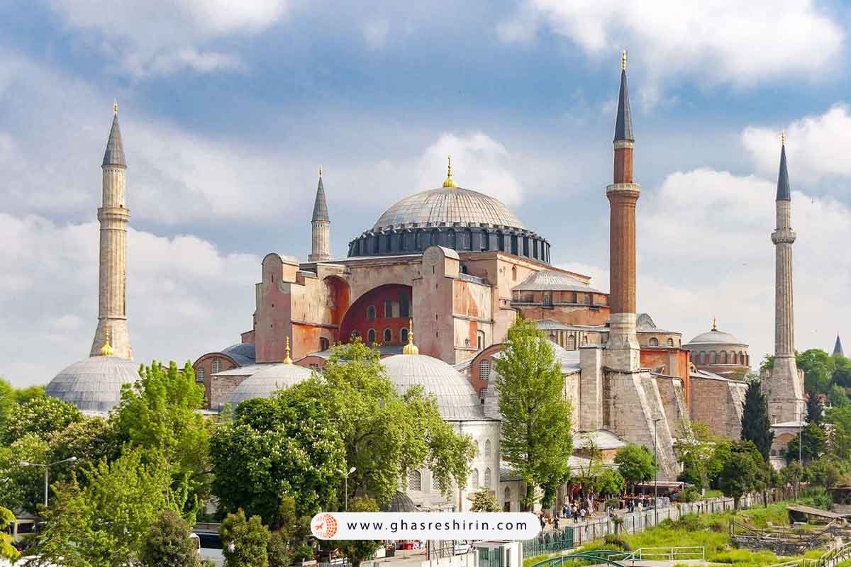 مسجد ایا صوفیه (Hagia Sophia)