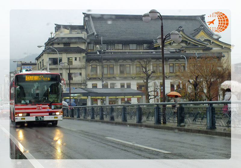 اتوبوس های بین شهری از سیستم حمل و نقل ژاپن