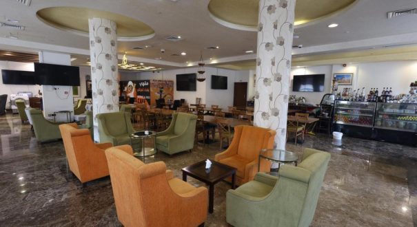 هتل بریستول این دبی (The Bristol Inn Hotel)