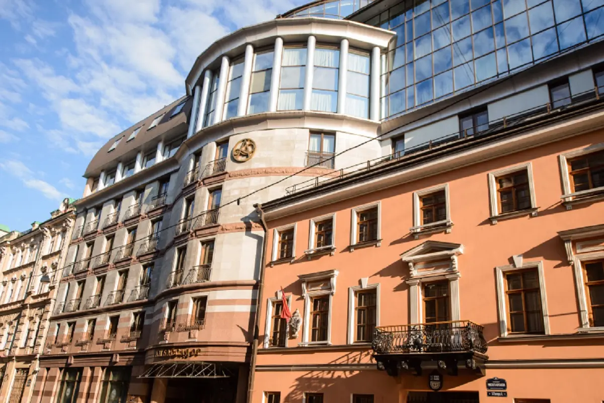 هتل آمباسادور سنت پترزبورگ (Ambassador Hotel) هتل آمباسادور سنت پترزبورگ (Ambassador Hotel)