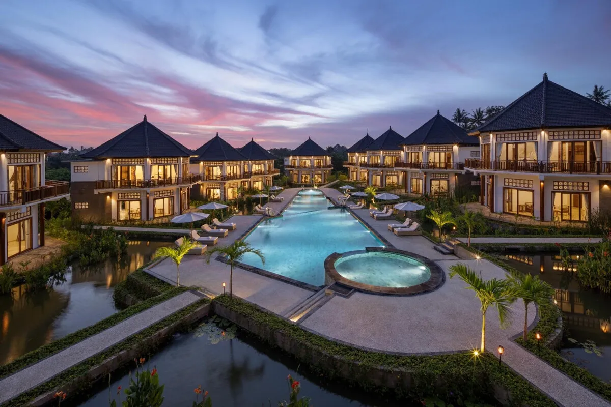 هتل سوان پارادایس بالی (Swan Paradise Hotel) هتل سوان پارادایس بالی (Swan Paradise Hotel)