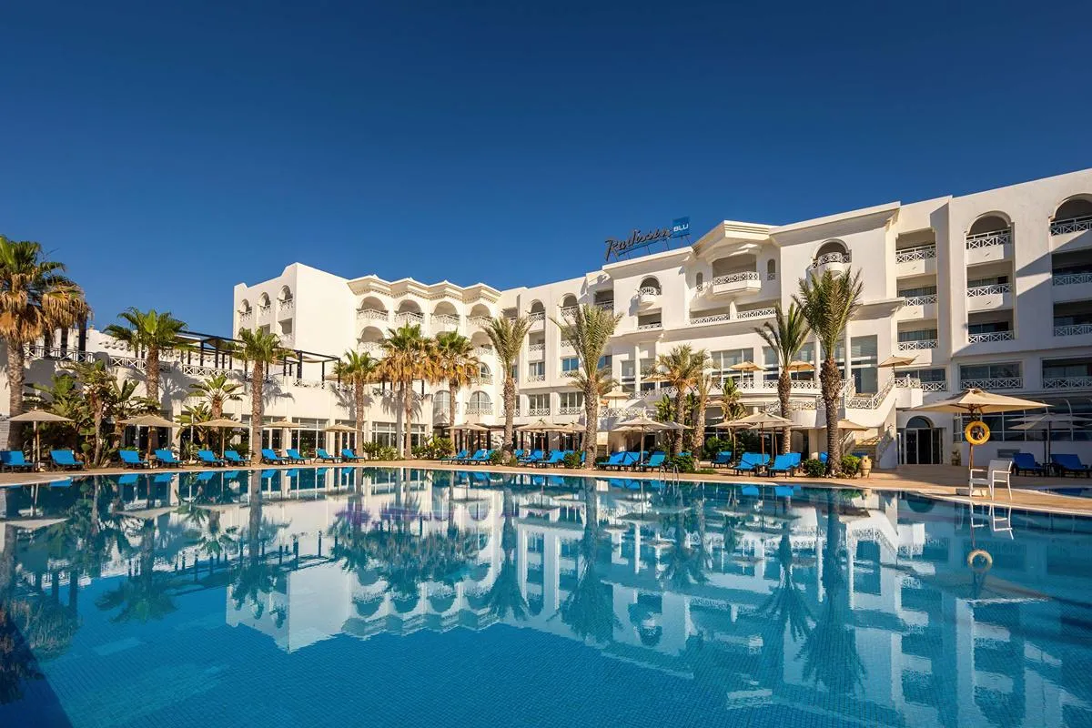 هتل رادیسون بلو ریزورت اند تالاسو حمامات (Radisson Blu Resort & Thalasso)