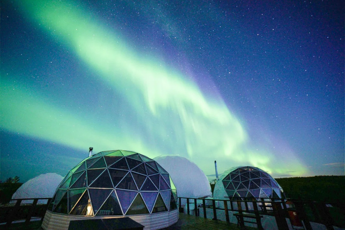 هتل آرورا ویلیج مورمانسک ایگلو (Aurora Village Murmansk Igloo) هتل آرورا ویلیج مورمانسک ایگلو (Aurora Village Murmansk Igloo)