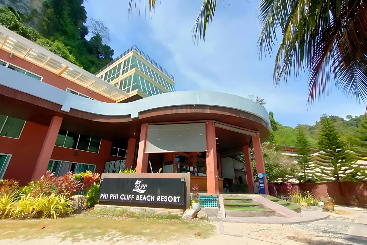 هتل فی فی کلیف بیچ ریزورت (Phi Phi Cliff Beach)