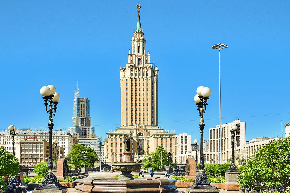 هتل هیلتون مسکو لنینگراد اسکایا (Hilton Moscow Leningradskaya) هتل هیلتون مسکو لنینگراد اسکایا (Hilton Moscow Leningradskaya)