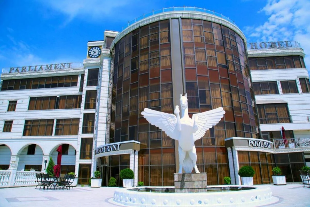 هتل پارلمان پالاس خجند (Parliament Palace Hotel)