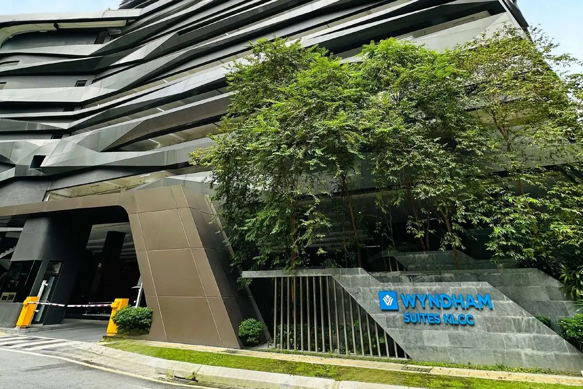 هتل ویندهام سوئیت کوالالامپور (Wyndham Suite) هتل ویندهام سوئیت کوالالامپور (Wyndham Suite)