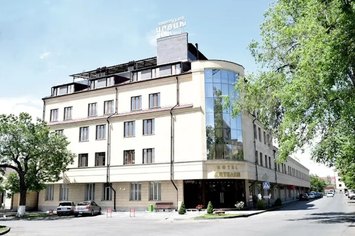 هتل آرتساخ (Artsakh Hotel) هتل آرتساخ (Artsakh Hotel)